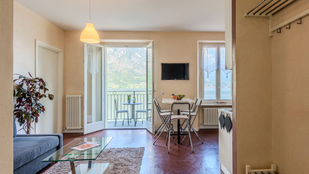 Photo of Livingroom in Claino Con Osteno