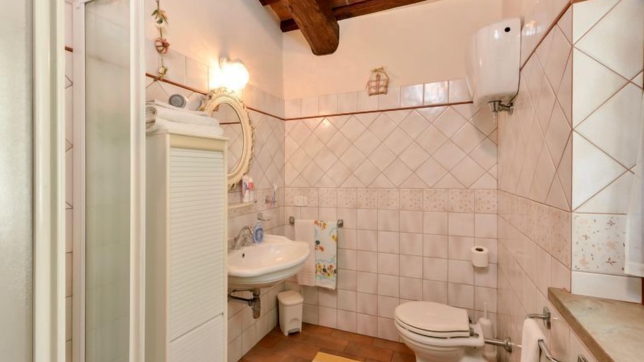 Photo of Bathroom in Popoltaio-Schiacciato