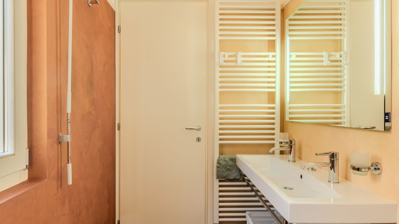 Photo of Bathroom in Claino Con Osteno