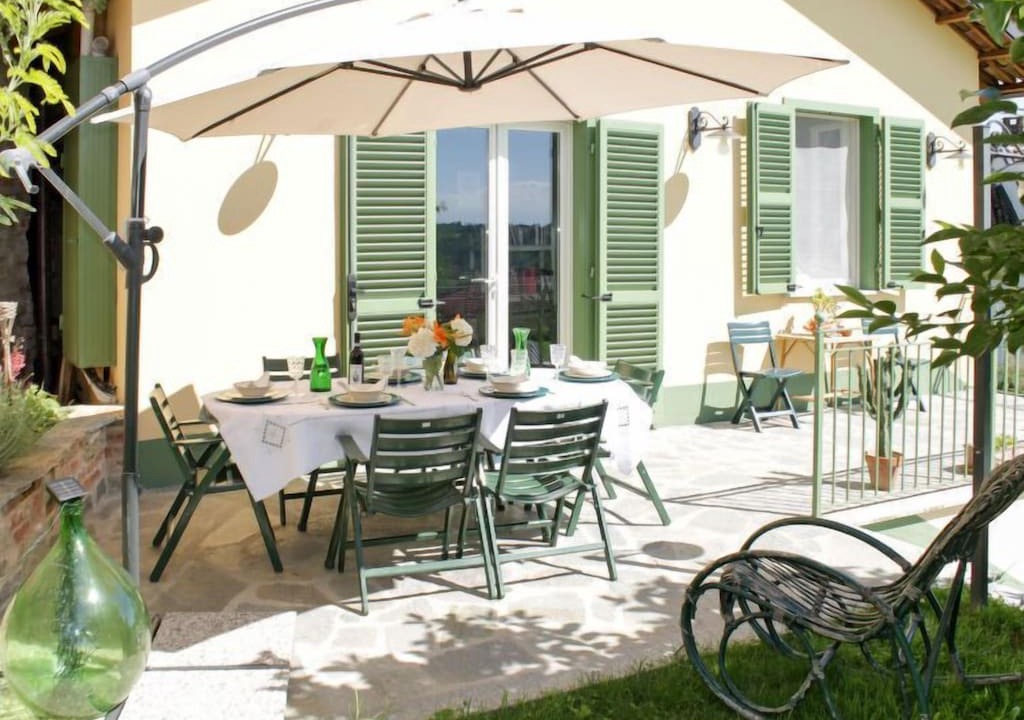 Photo of Patio Balcony in Montafia