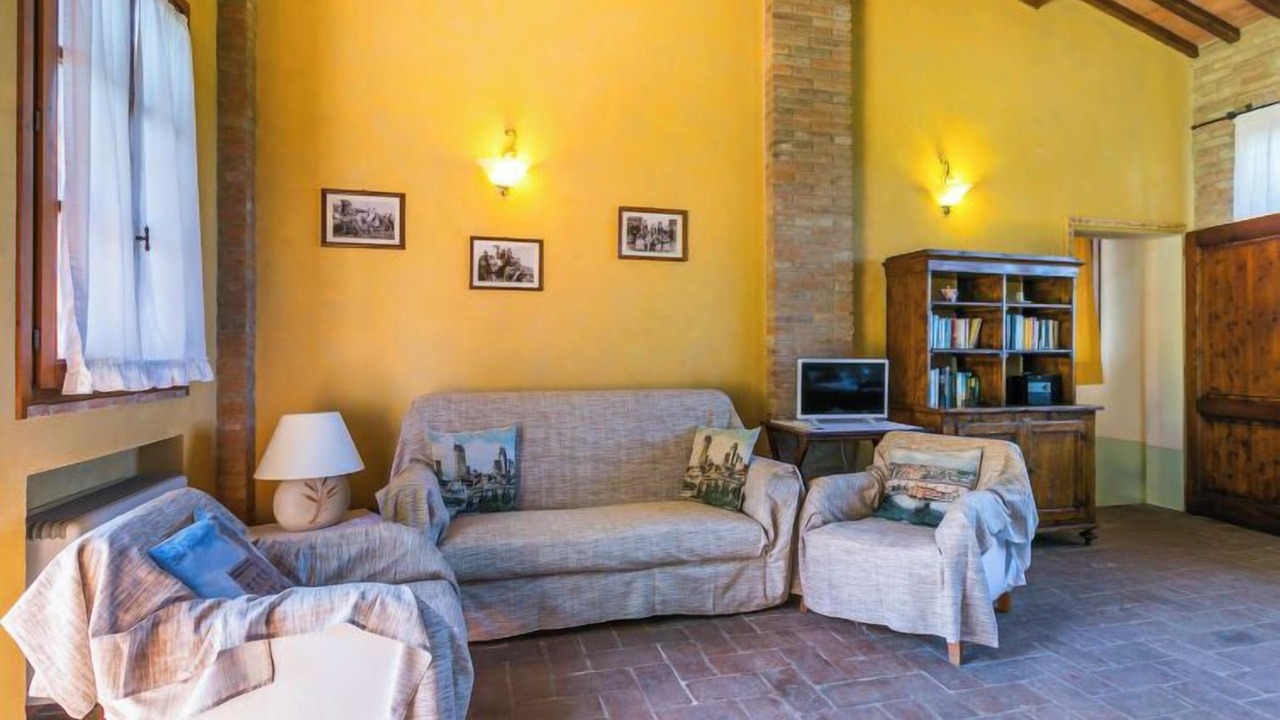 Photo of Bedroom in Certaldo
