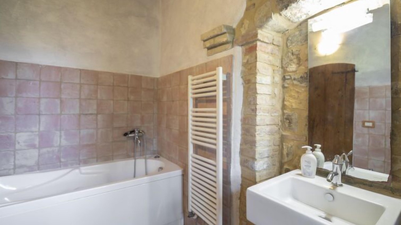 Photo of Bathroom in Castiglione d'Orcia