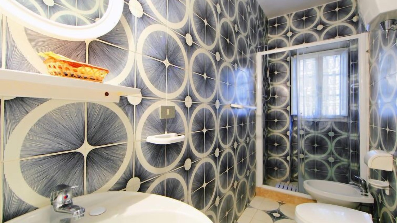 Photo of Bathroom in Simignano