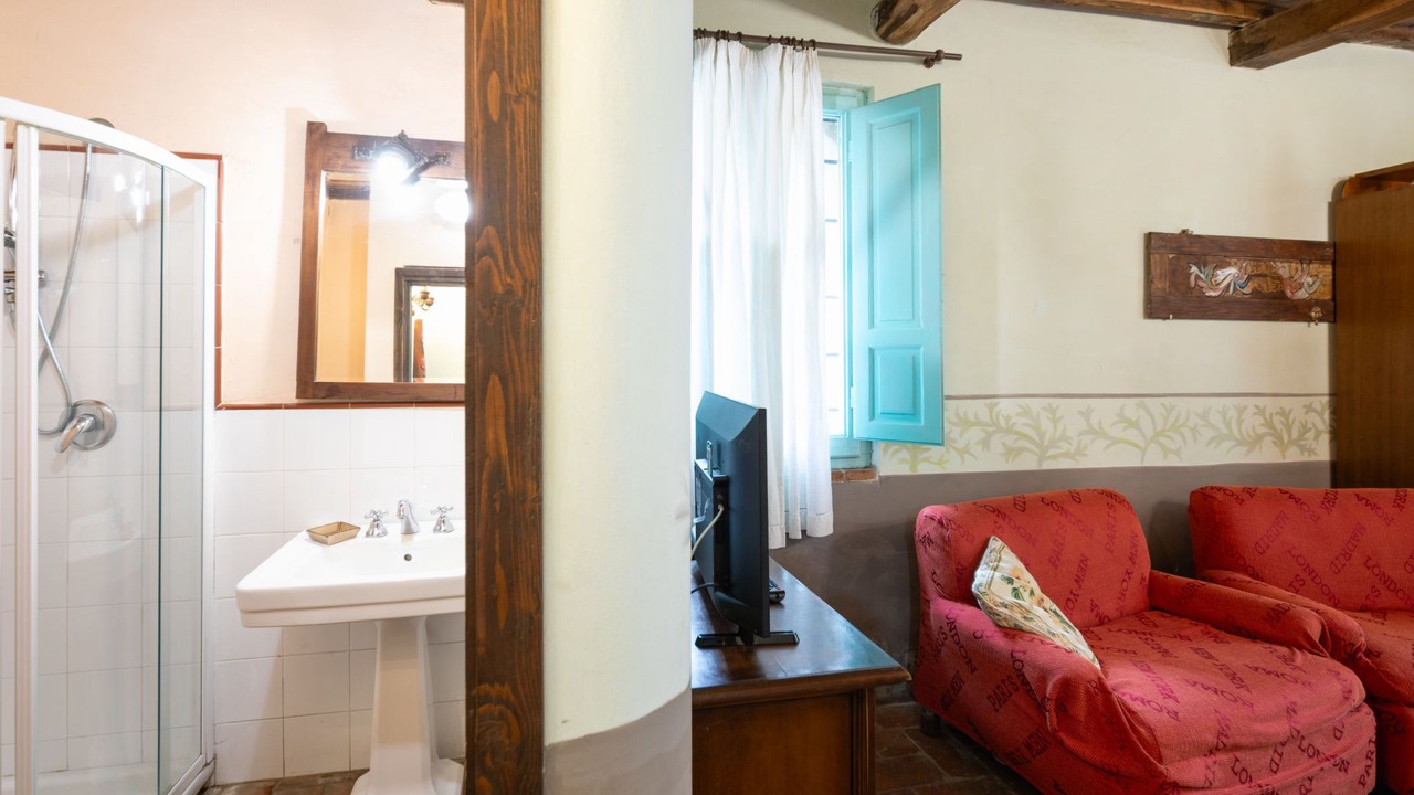 Photo of Bedroom in Loro Ciuffenna