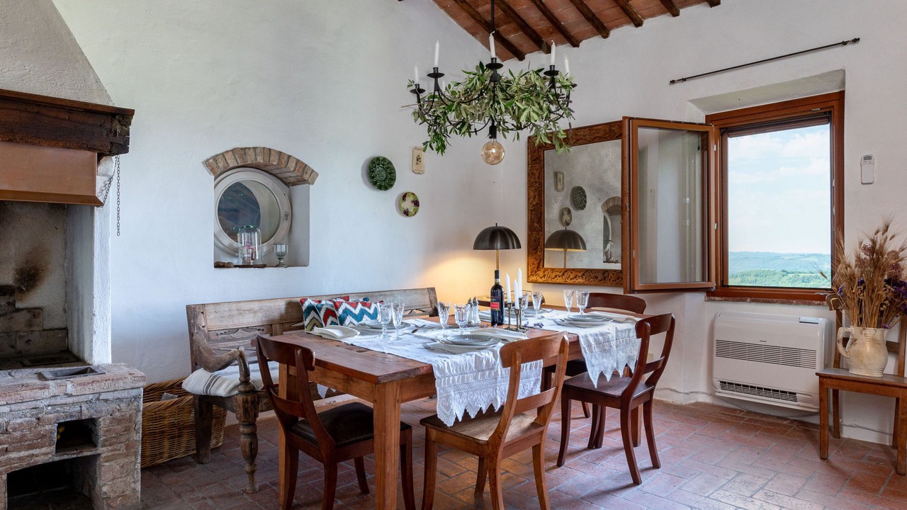 Photo of Bedroom in Monte Antico Alto