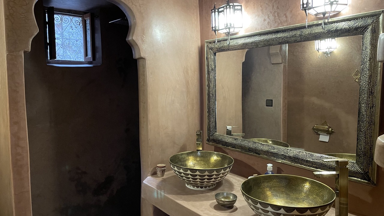Photo of Bathroom in El Mokhifa