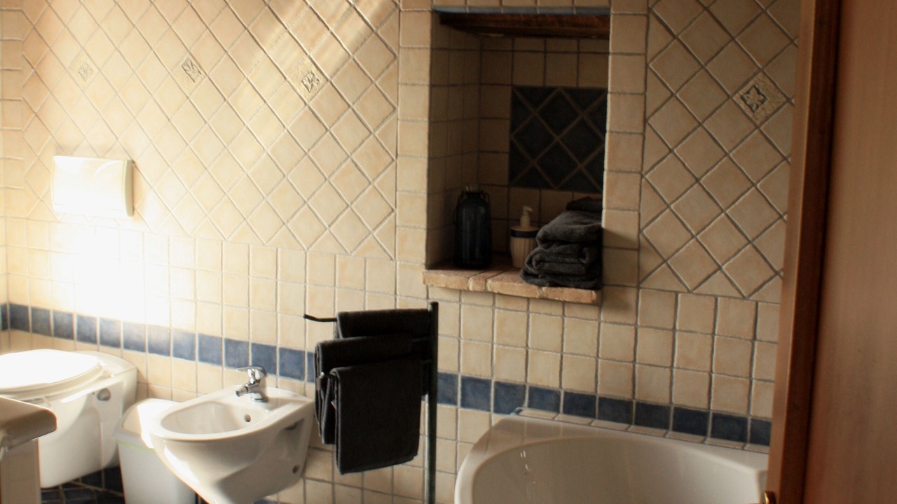 Photo of Bathroom in Avacelli
