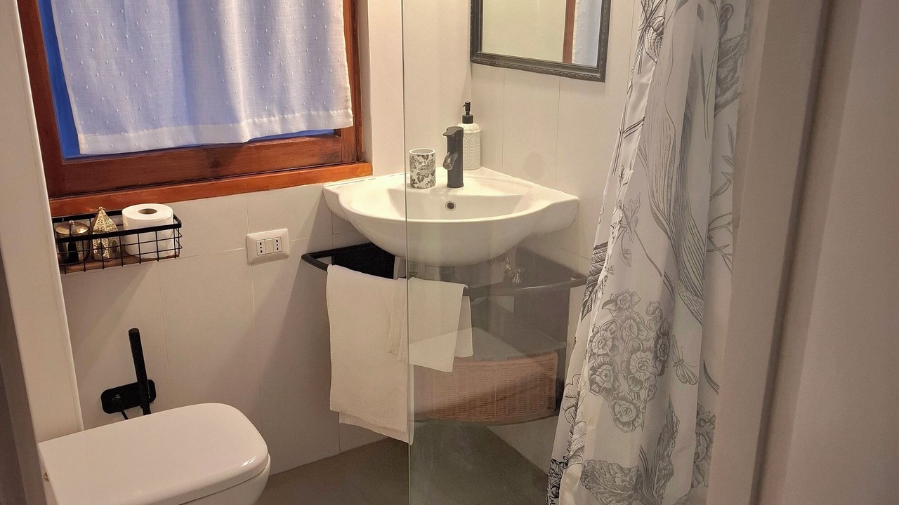Photo of Bathroom in Trionfale