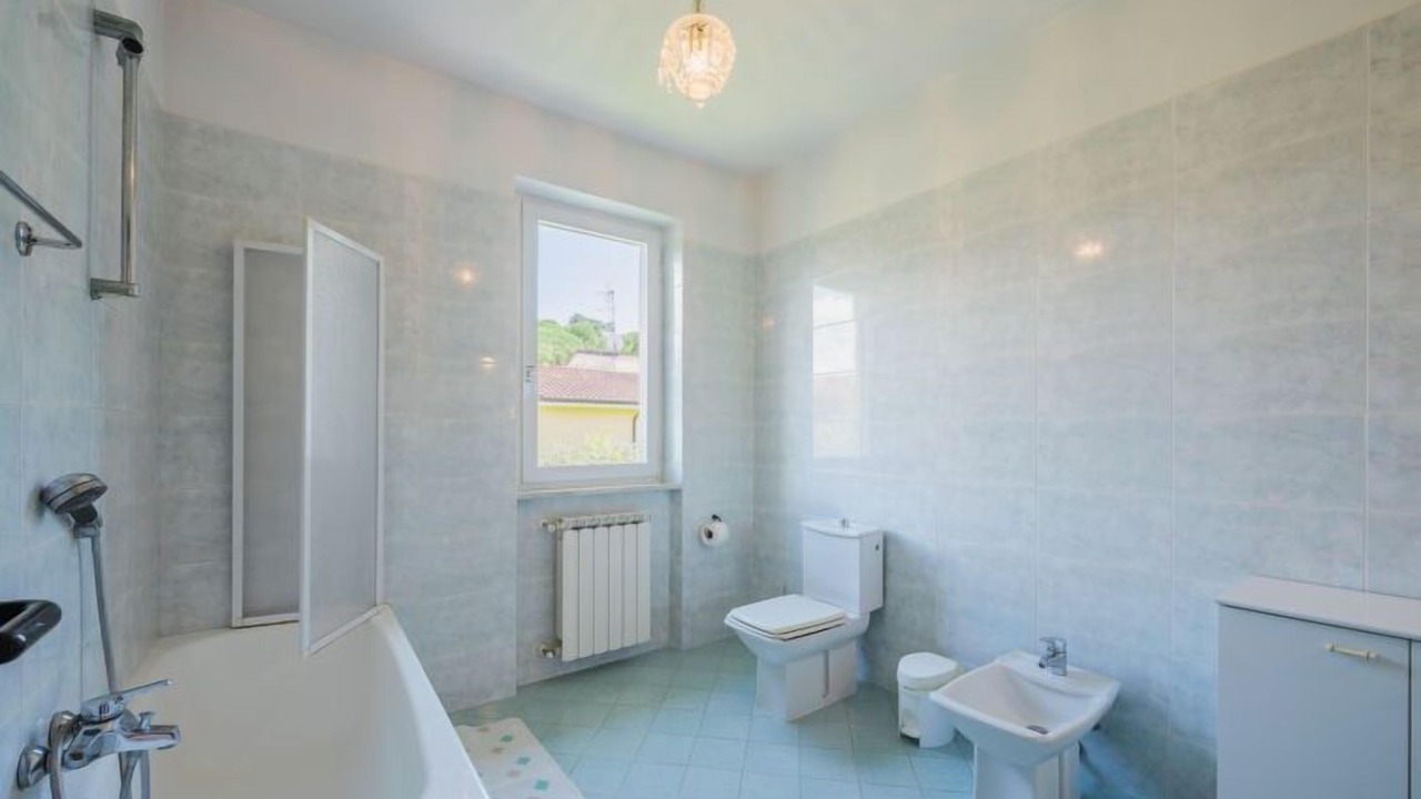 Photo of Bathroom in Ameglia