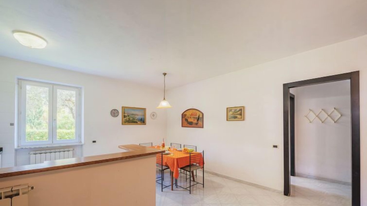 Photo of Bedroom in Ameglia