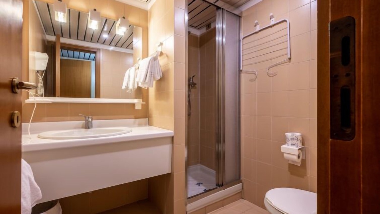 Photo of Bathroom in Pre-Saint-Didier