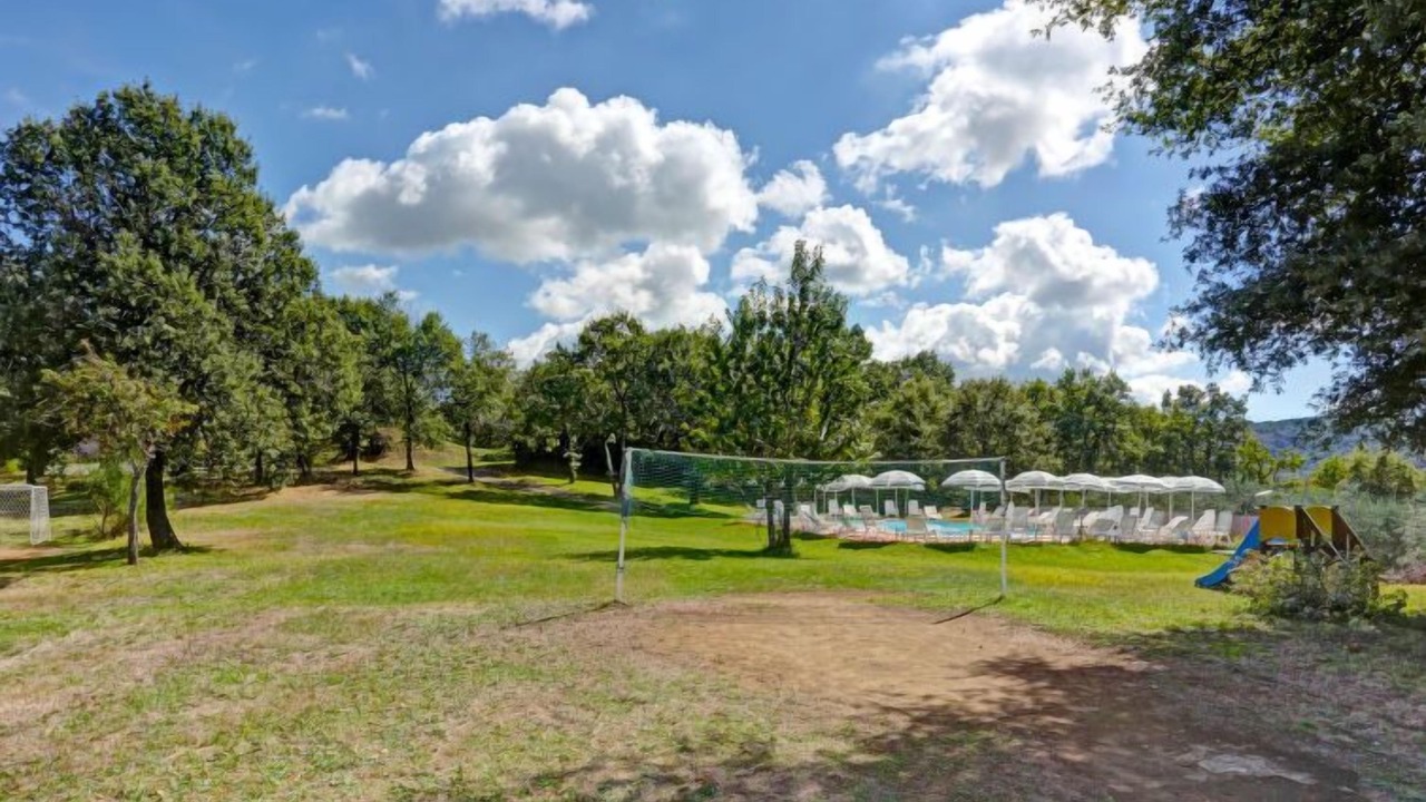 Photo of Outdoor in Neri