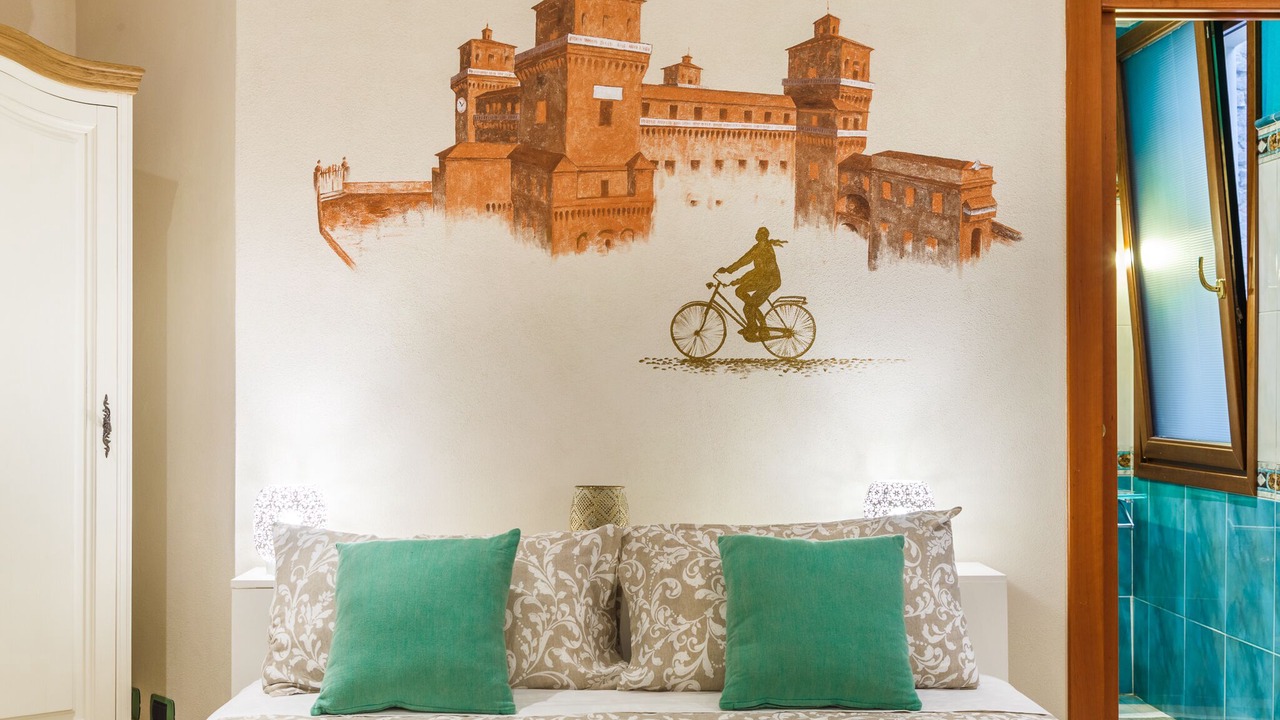 Photo of Bedroom in Ferrara Historic Centre