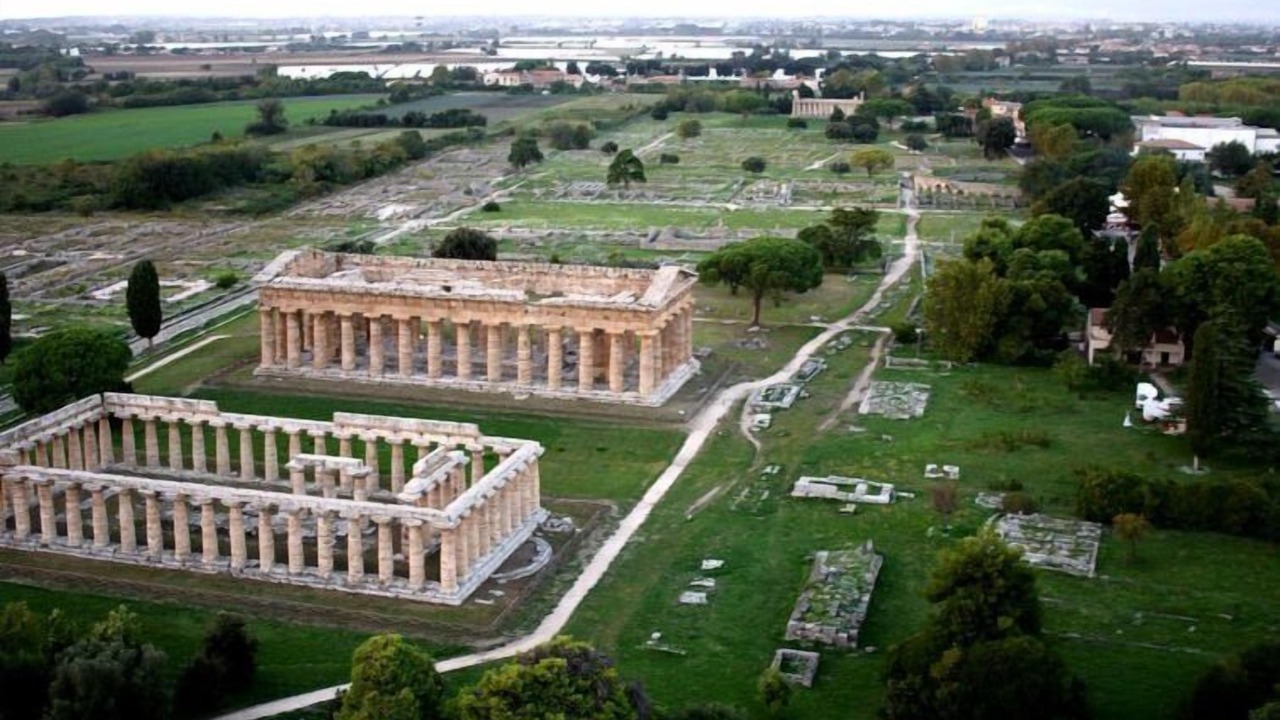 Photo of Others in Paestum