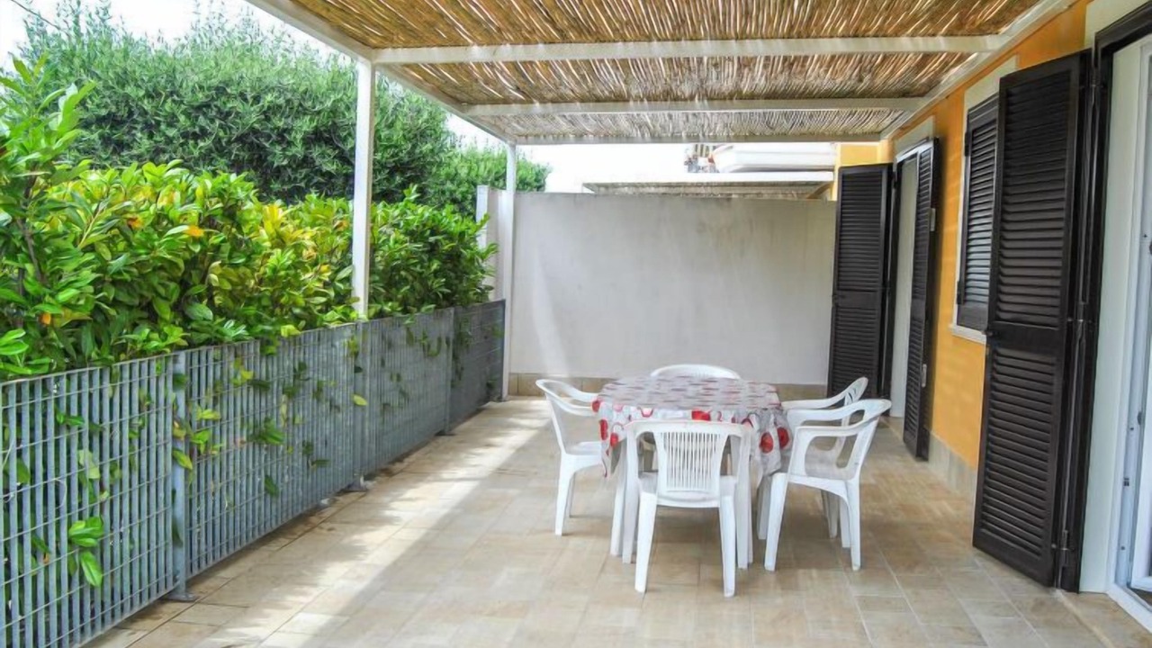 Photo of Others in Paestum