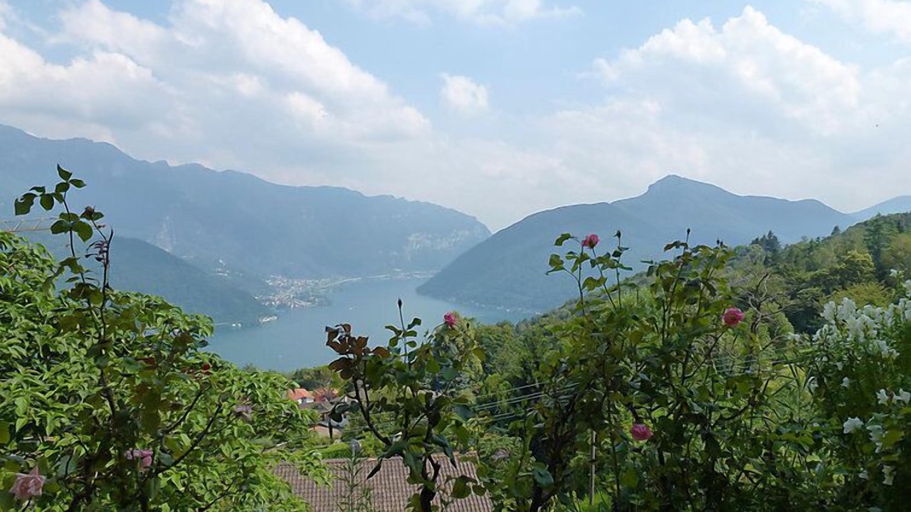 Photo of Outdoor in Carona