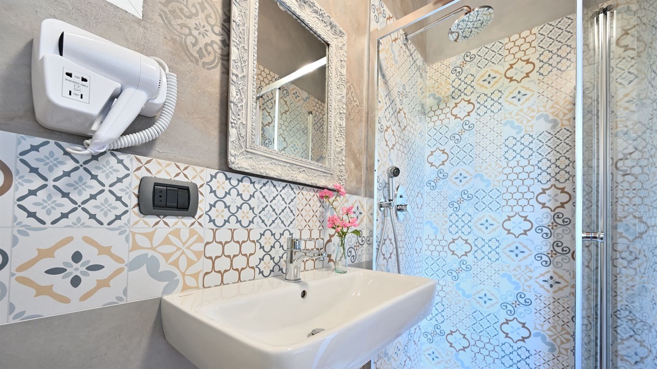Photo of Bathroom in Castroncello