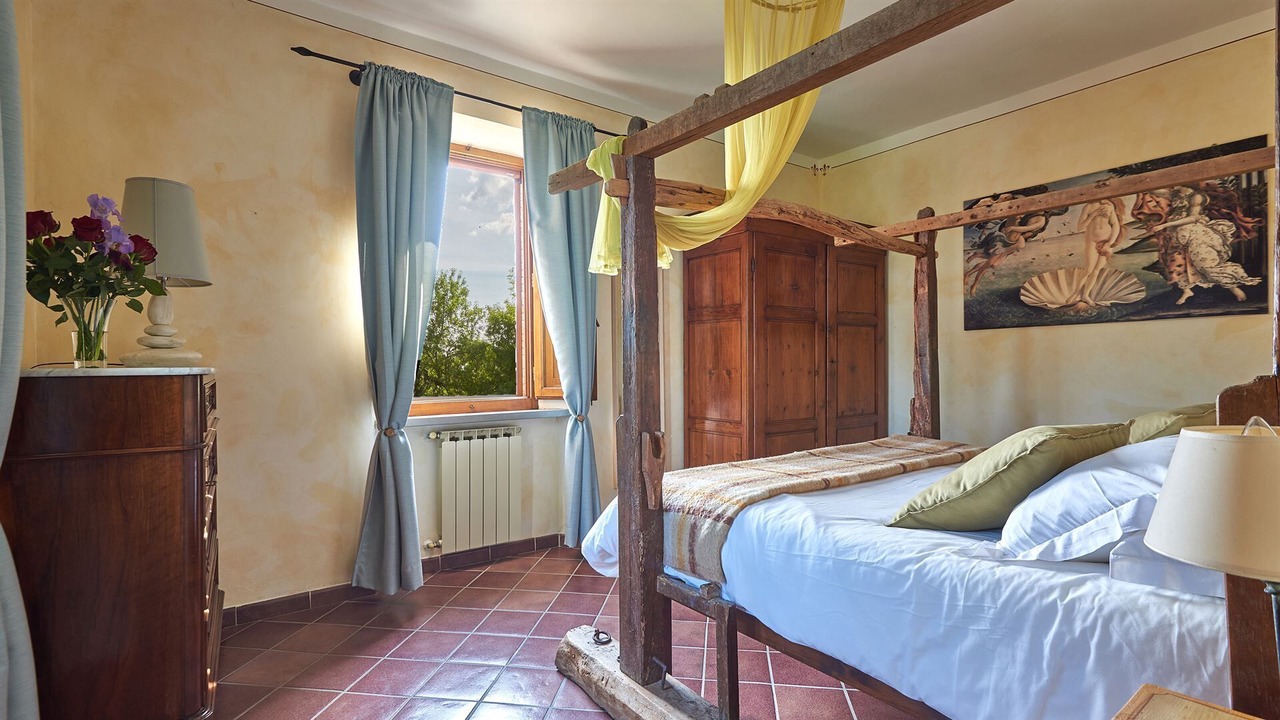 Photo of Bedroom in Castellina in Chianti