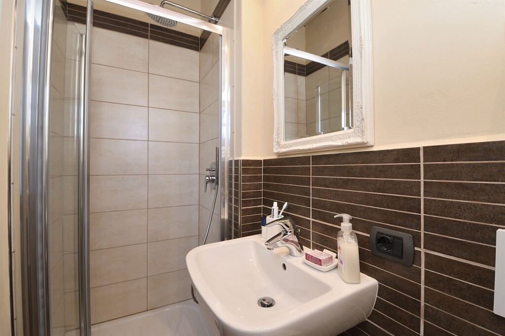 Photo of Bathroom in Castroncello