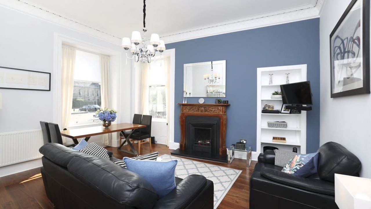 Photo of Livingroom in New Town