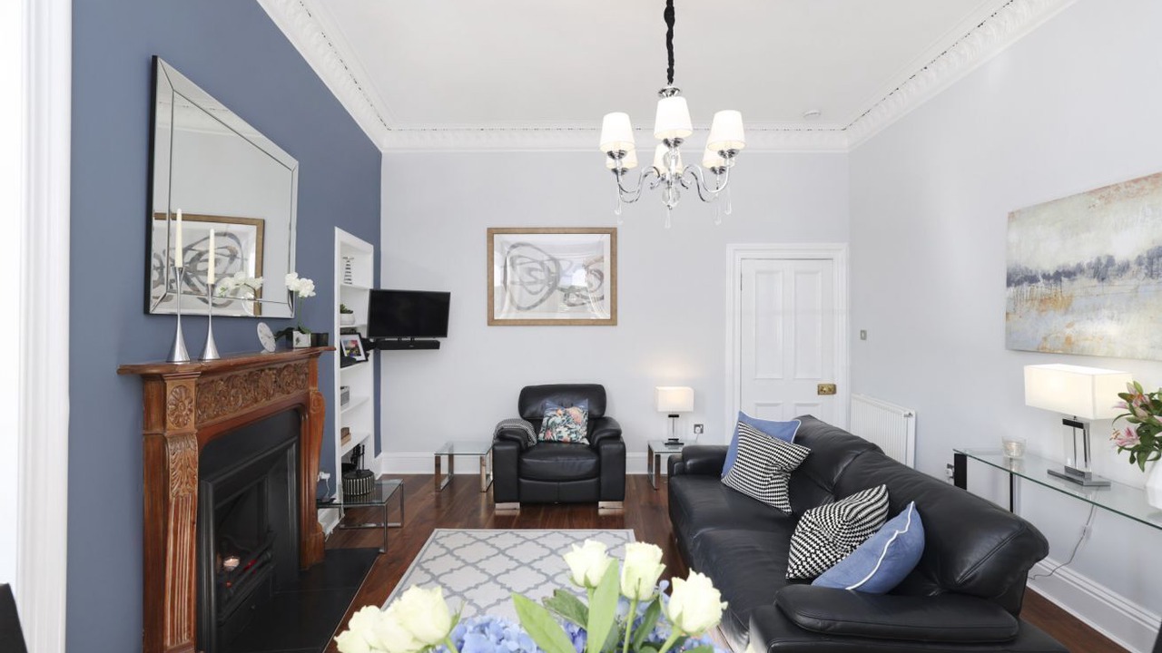 Photo of Livingroom in New Town
