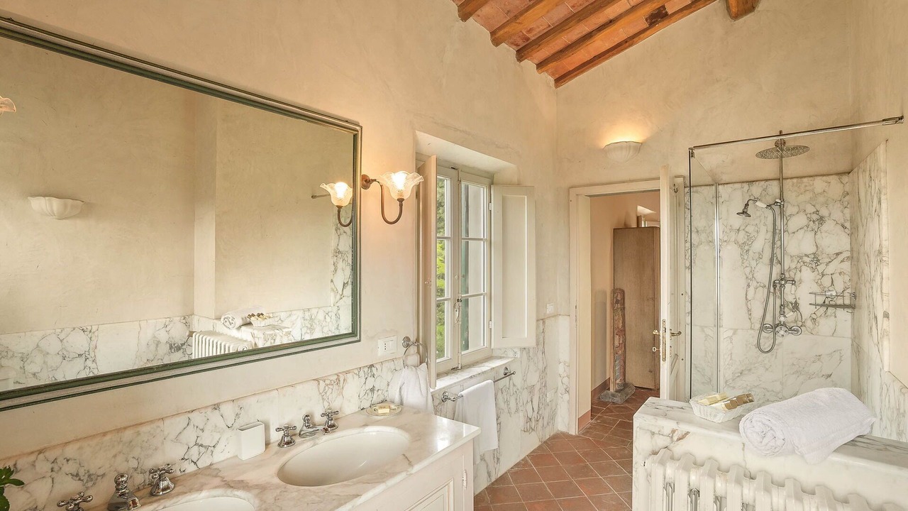 Photo of Bathroom in Palaia