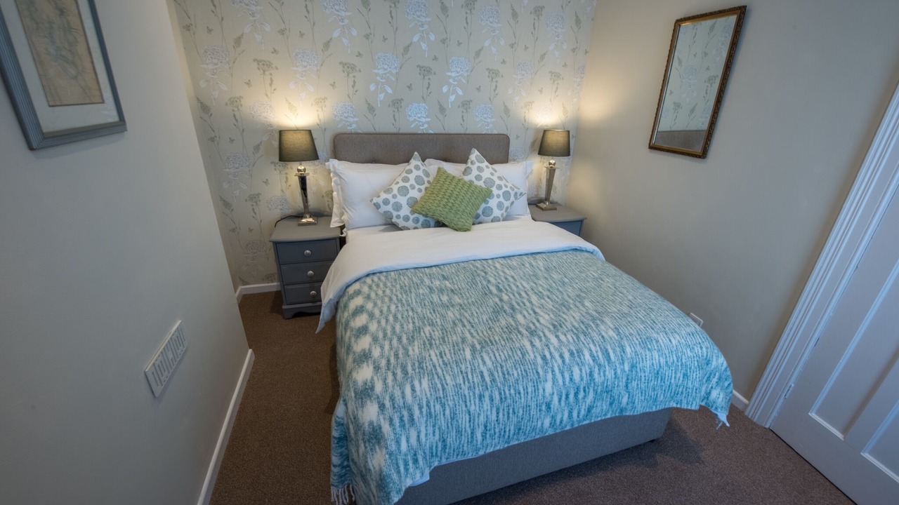 Photo of Bedroom in Holywood