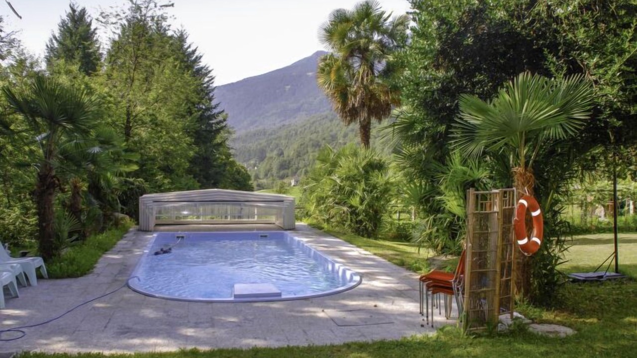 Photo of Outdoor in Negrentino