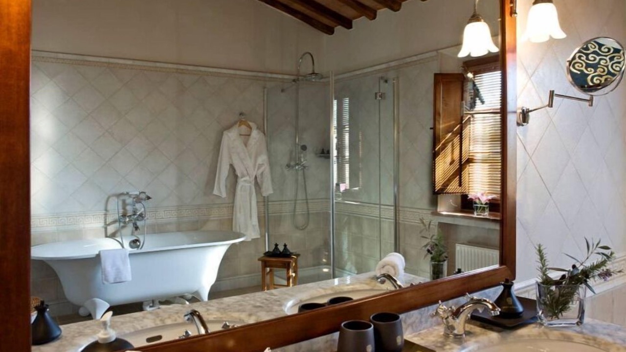 Photo of Bathroom in Montespertoli