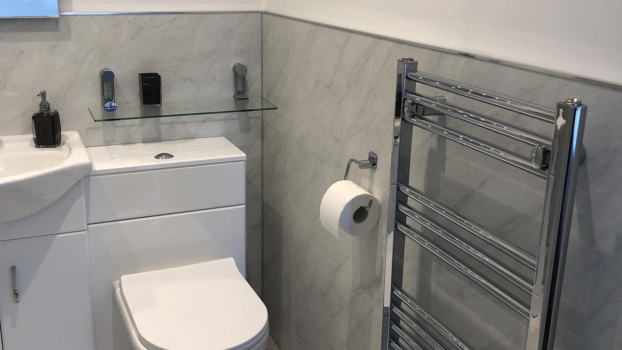 Photo of Bathroom in Roybridge