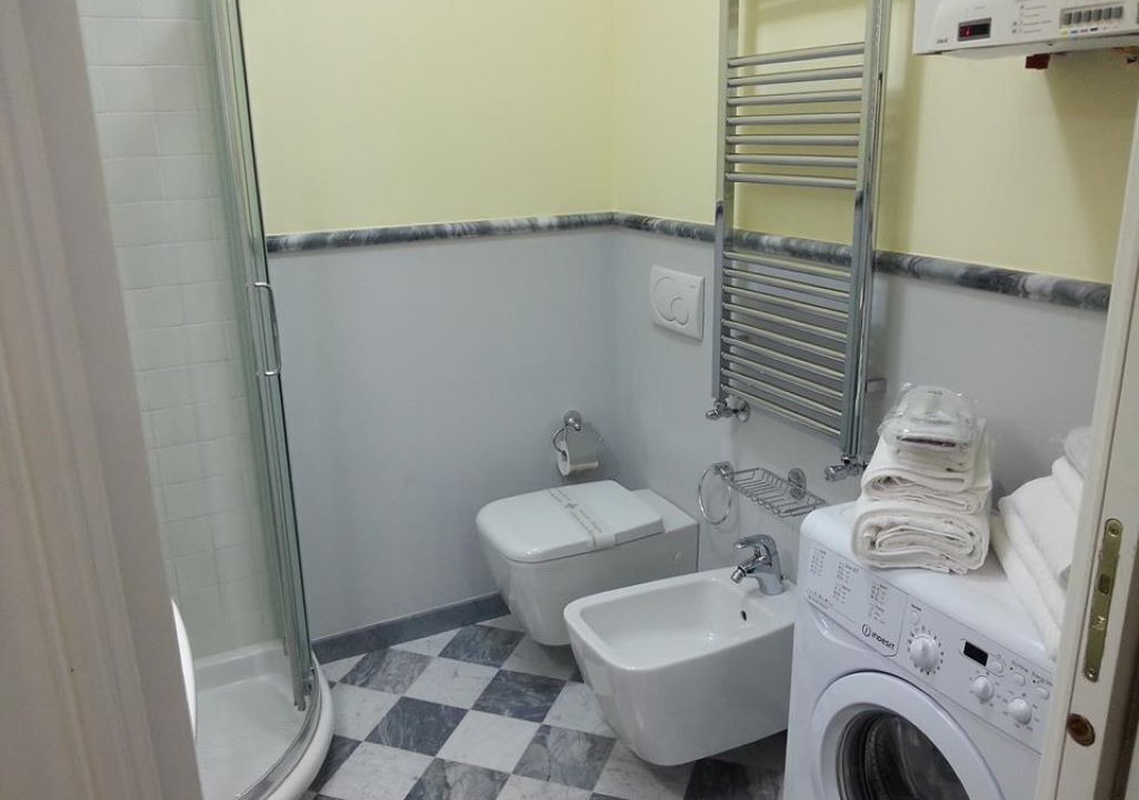 Photo of Bathroom in Genoa Historical Centre