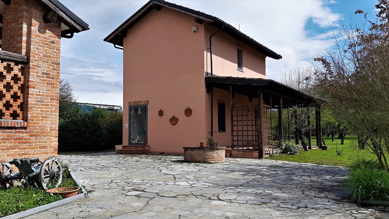 Photo of Outdoor in Mombaruzzo