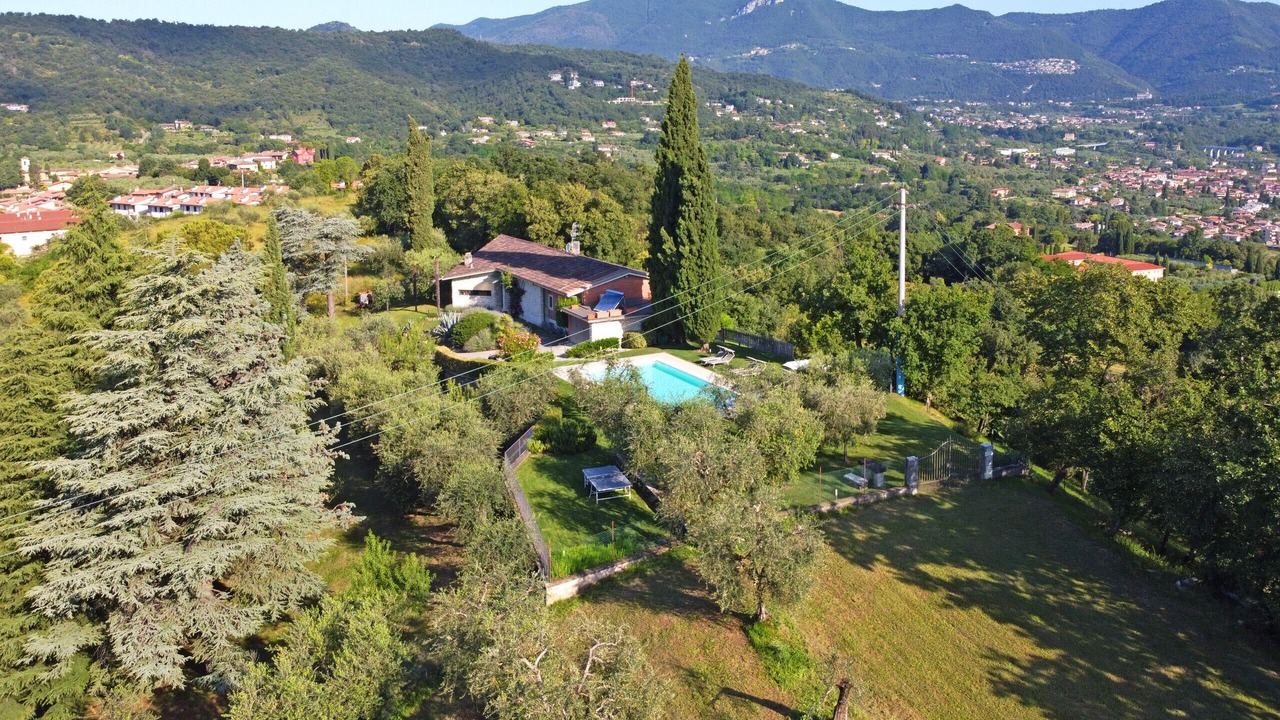 Photo of Others in Cunettone-villa