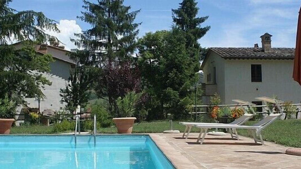 Photo of Outdoor in Montone