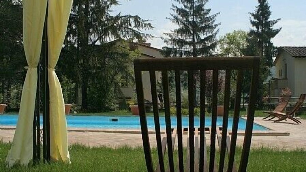 Photo of Outdoor in Montone