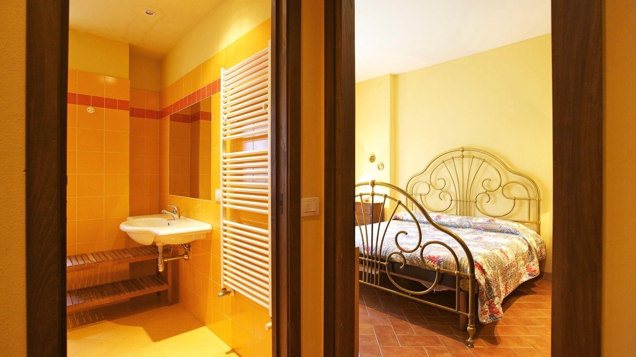 Photo of Bedroom in Intra