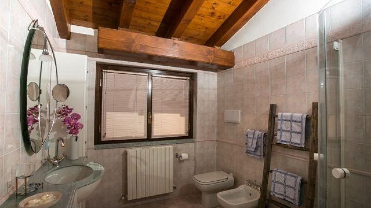 Photo of Bathroom in Arona