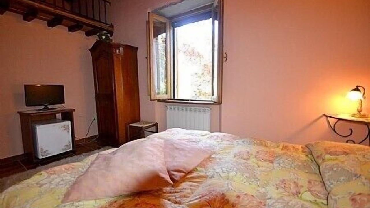Photo of Bedroom in Castiglion Fiorentino