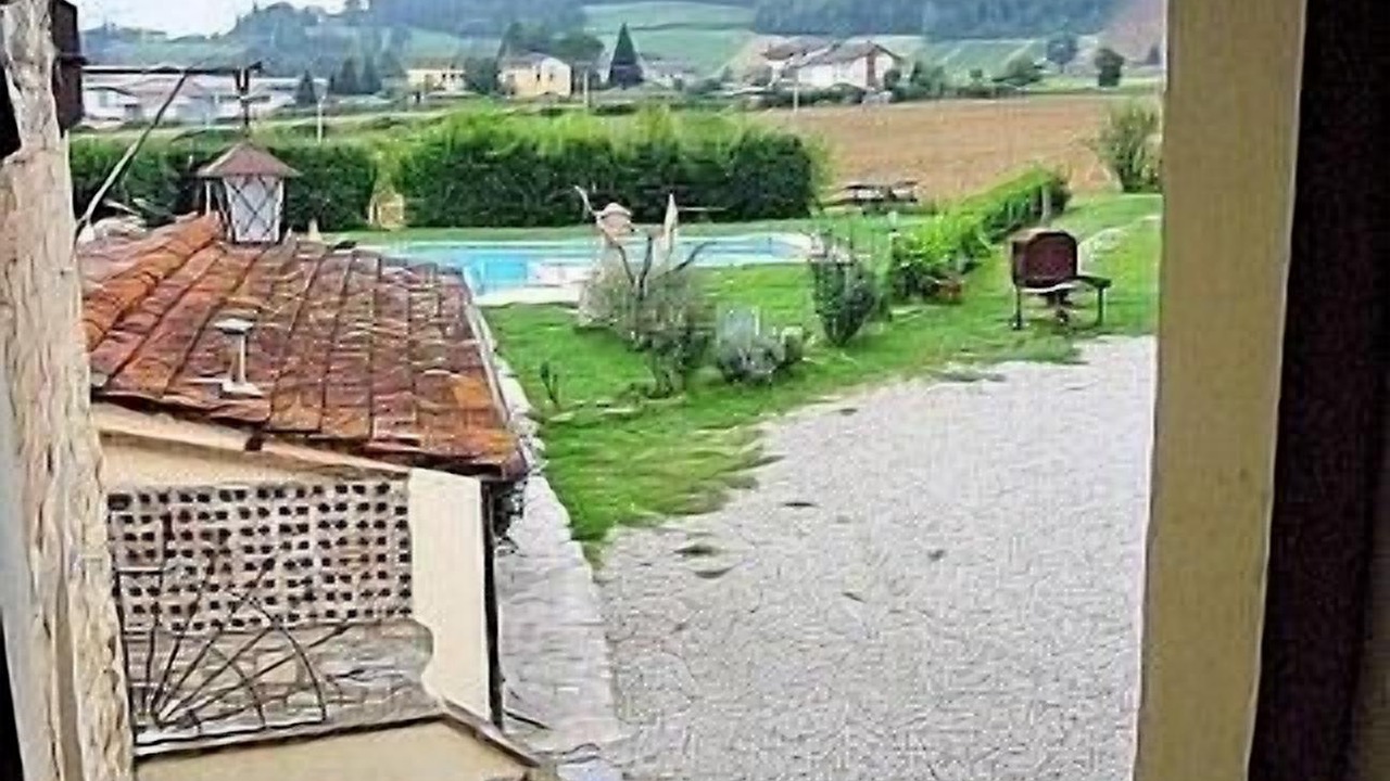 Photo of Outdoor in Montone