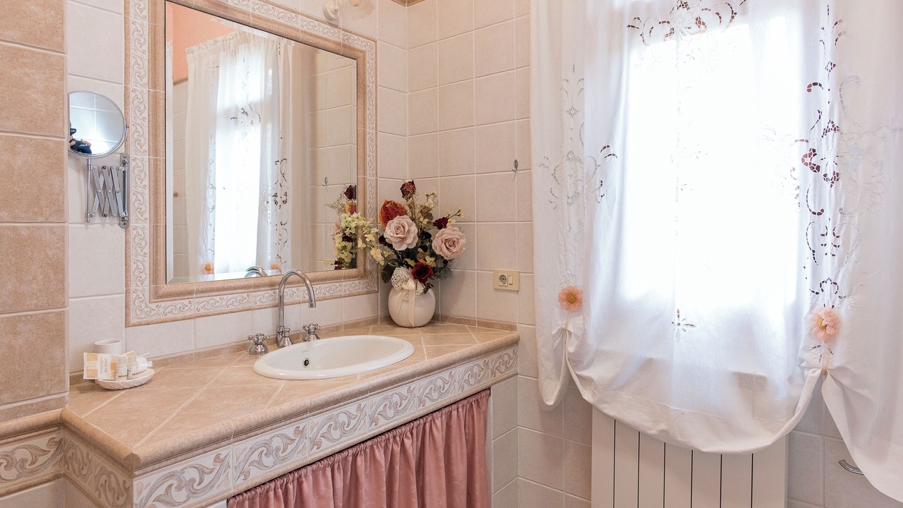 Photo of Bathroom in Iano