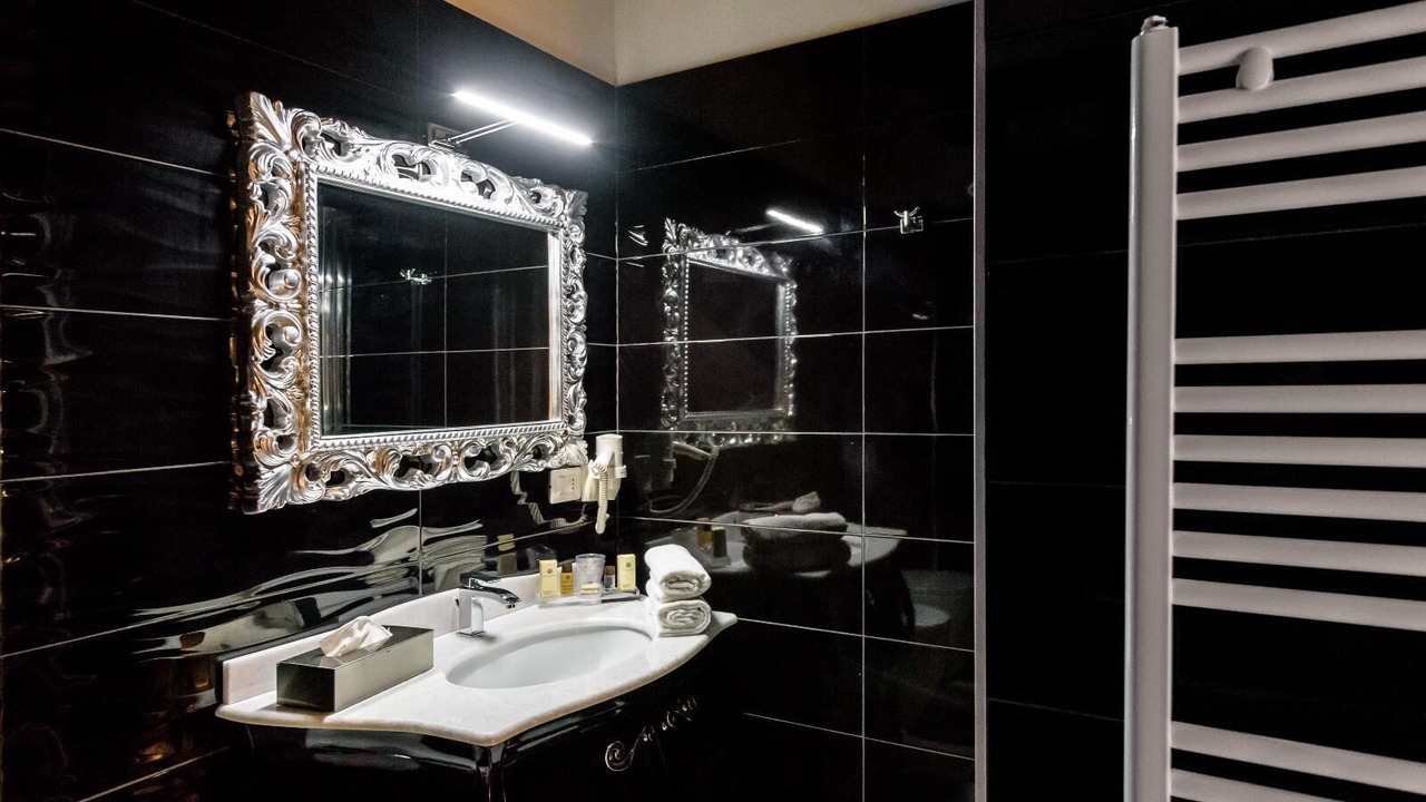 Photo of Bathroom in Vasto