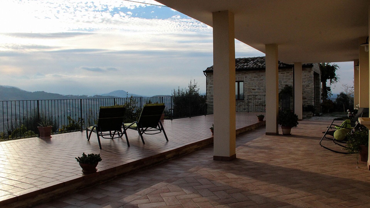 Photo of Patio Balcony in Monteleone di Fermo