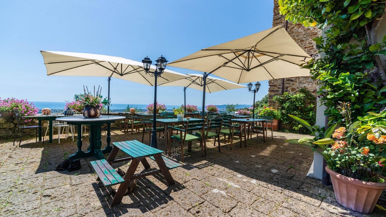 Photo of Outdoor in Massa
