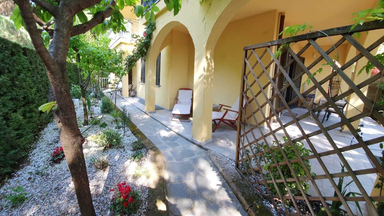 Photo of Patio Balcony in Pino Torinese