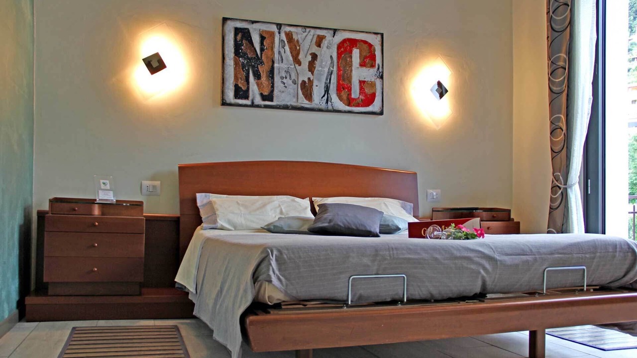 Photo of Bedroom in Mandello del Lario