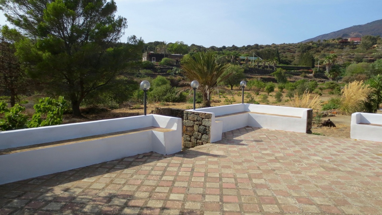 Photo of Patio Balcony in Pantelleria