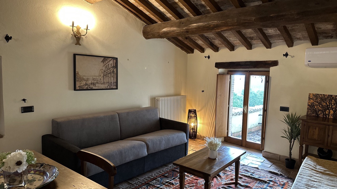 Photo of Livingroom in Bovara