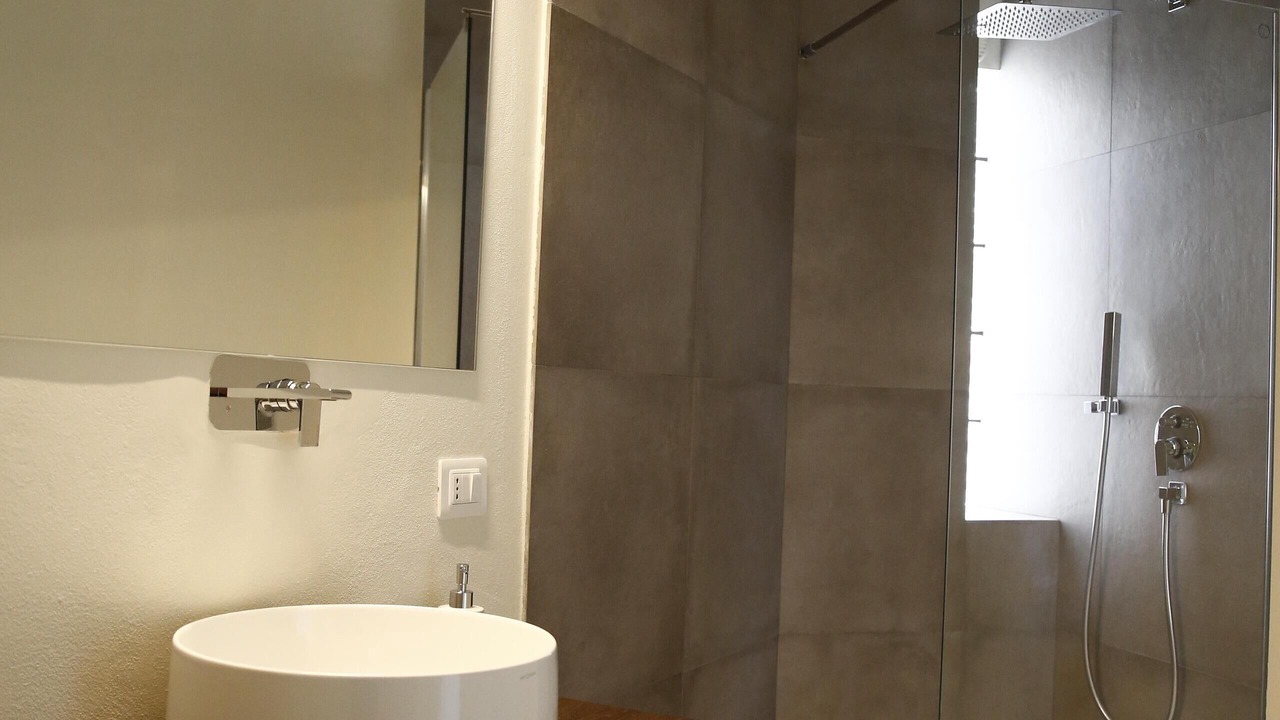 Photo of Bathroom in Tiche