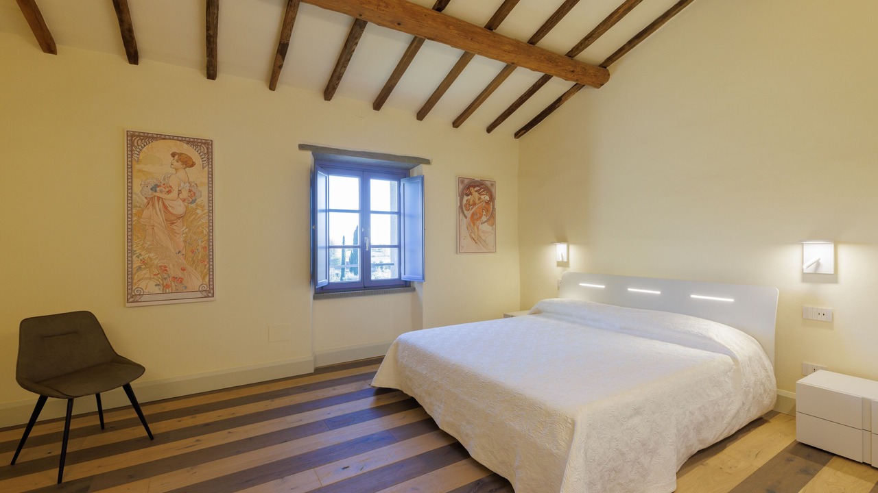 Photo of Bedroom in Cortona