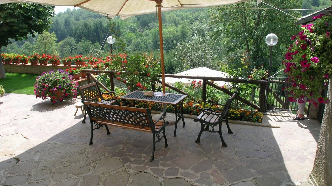 Photo of Outdoor in Saturnana